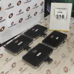04 MINIS COMPUTADORES TERMINAIS MARCA WYSE SEM FONTE. (NO ESTADO) ATENÇÃO! FAZER A VISITAÇÃO ANTES DE ARREMATAR, NÃO SABEMOS SE FUNCIONA, LEILÃO NÃO TEM GARANTIA E NEM DEVOLUÇÃO, SUJEITO A POSSÍVEIS AVARIAS VISÍVEIS/OCULTAS E/OU AUSÊNCIA DE COMPONENTES.