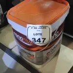 01 BALDE DE TINTA ECONÔMICA 16L NA COR BRANCO NEVE MARCA RENOCRIL. (NO ESTADO) ATENÇÃO! FAZER A VISITAÇÃO ANTES DE ARREMATAR, NÃO SABEMOS SE FUNCIONA, LEILÃO NÃO TEM GARANTIA E NEM DEVOLUÇÃO, SUJEITO A POSSÍVEIS AVARIAS VISÍVEIS/OCULTAS E/OU AUSÊNCIA DE COMPONENTES.