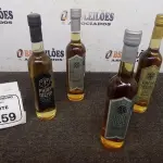 04 GARRAFAS DE HIDROMEL DE 500ML DE SABORES DIVERSOS MARCA PHILIP MEAD. (NO ESTADO) ATENÇÃO! FAZER A VISITAÇÃO ANTES DE ARREMATAR, NÃO SABEMOS SE FUNCIONA, LEILÃO NÃO TEM GARANTIA E NEM DEVOLUÇÃO, SUJEITO A POSSÍVEIS AVARIAS VISÍVEIS/OCULTAS E/OU AUSÊNCIA DE COMPONENTES.
