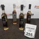 04 GARRAFAS DE HIDROMEL DE 500ML DE SABORES DIVERSOS MARCA PHILIP MEAD. (NO ESTADO) ATENÇÃO! FAZER A VISITAÇÃO ANTES DE ARREMATAR, NÃO SABEMOS SE FUNCIONA, LEILÃO NÃO TEM GARANTIA E NEM DEVOLUÇÃO, SUJEITO A POSSÍVEIS AVARIAS VISÍVEIS/OCULTAS E/OU AUSÊNCIA DE COMPONENTES.