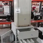 01 BEBEDOURO DE COLUNA E 02 ARMÁRIOS BAIXOS COM 01 GAVETA E SUPORTE PARA CPU EM MADEIRA. (NO ESTADO) ATENÇÃO! FAZER A VISITAÇÃO ANTES DE ARREMATAR, NÃO SABEMOS SE FUNCIONA, LEILÃO NÃO TEM GARANTIA E NEM DEVOLUÇÃO, SUJEITO A POSSÍVEIS AVARIAS VISÍVEIS/OCULTAS E/OU AUSÊNCIA DE COMPONENTES.