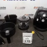 01 AIR FRYER, 01 BATEDEIRA E 01 ESPREMEDOR DE FRUTAS MARCA MONDIAL. (NO ESTADO) ATENÇÃO! FAZER A VISITAÇÃO ANTES DE ARREMATAR, NÃO SABEMOS SE FUNCIONA, LEILÃO NÃO TEM GARANTIA E NEM DEVOLUÇÃO, SUJEITO A POSSÍVEIS AVARIAS VISÍVEIS/OCULTAS E/OU AUSÊNCIA DE COMPONENTES.