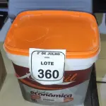 01 BALDE DE TINTA ECONÔMICA 16L NA COR BRANCO NEVE MARCA RENOCRIL. (NO ESTADO) ATENÇÃO! FAZER A VISITAÇÃO ANTES DE ARREMATAR, NÃO SABEMOS SE FUNCIONA, LEILÃO NÃO TEM GARANTIA E NEM DEVOLUÇÃO, SUJEITO A POSSÍVEIS AVARIAS VISÍVEIS/OCULTAS E/OU AUSÊNCIA DE COMPONENTES.