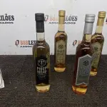 04 GARRAFAS DE HIDROMEL DE 500ML DE SABORES DIVERSOS MARCA PHILIP MEAD. (NO ESTADO) ATENÇÃO! FAZER A VISITAÇÃO ANTES DE ARREMATAR, NÃO SABEMOS SE FUNCIONA, LEILÃO NÃO TEM GARANTIA E NEM DEVOLUÇÃO, SUJEITO A POSSÍVEIS AVARIAS VISÍVEIS/OCULTAS E/OU AUSÊNCIA DE COMPONENTES.