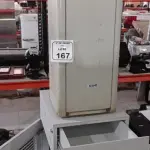 01 BEBEDOURO DE COLUNA E 02 ARMÁRIOS BAIXOS COM 01 GAVETA E SUPORTE PARA CPU EM MADEIRA. (NO ESTADO) ATENÇÃO! FAZER A VISITAÇÃO ANTES DE ARREMATAR, NÃO SABEMOS SE FUNCIONA, LEILÃO NÃO TEM GARANTIA E NEM DEVOLUÇÃO, SUJEITO A POSSÍVEIS AVARIAS VISÍVEIS/OCULTAS E/OU AUSÊNCIA DE COMPONENTES.