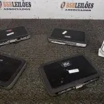 04 MINIS COMPUTADORES TERMINAIS MARCA WYSE SEM FONTE. (NO ESTADO) ATENÇÃO! FAZER A VISITAÇÃO ANTES DE ARREMATAR, NÃO SABEMOS SE FUNCIONA, LEILÃO NÃO TEM GARANTIA E NEM DEVOLUÇÃO, SUJEITO A POSSÍVEIS AVARIAS VISÍVEIS/OCULTAS E/OU AUSÊNCIA DE COMPONENTES.