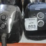 04 AIR FRYERS MARCA MONDIAL PARA RETIRADA DE PEÇAS. (NO ESTADO) ATENÇÃO! FAZER A VISITAÇÃO ANTES DE ARREMATAR, NÃO SABEMOS SE FUNCIONA, LEILÃO NÃO TEM GARANTIA E NEM DEVOLUÇÃO, SUJEITO A POSSÍVEIS AVARIAS VISÍVEIS/OCULTAS E/OU AUSÊNCIA DE COMPONENTES.