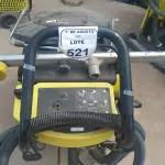 01 MÁQUINA DE LAVAR PISO INDUSTRIAL MODELO BD 530 MARCA KARCHER. (NO ESTADO) ATENÇÃO! FAZER A VISITAÇÃO ANTES DE ARREMATAR, NÃO SABEMOS SE FUNCIONA, LEILÃO NÃO TEM GARANTIA E NEM DEVOLUÇÃO, SUJEITO A POSSÍVEIS AVARIAS VISÍVEIS/OCULTAS E/OU AUSÊNCIA DE COMPONENTES.