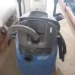 01 ASPIRADOR INDUSTRIAL MODELO FLOOR VAC 1500 MARCA WAP. (NO ESTADO) ATENÇÃO! FAZER A VISITAÇÃO ANTES DE ARREMATAR, NÃO SABEMOS SE FUNCIONA, LEILÃO NÃO TEM GARANTIA E NEM DEVOLUÇÃO, SUJEITO A POSSÍVEIS AVARIAS VISÍVEIS/OCULTAS E/OU AUSÊNCIA DE COMPONENTES.