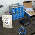 05 ROUTERS DE BANDA LARGA MARCA CISCO. (NO ESTADO) ATENÇÃO! FAZER A VISITAÇÃO ANTES DE ARREMATAR, NÃO SABEMOS SE FUNCIONA, LEILÃO NÃO TEM GARANTIA E NEM DEVOLUÇÃO, SUJEITO A POSSÍVEIS AVARIAS VISÍVEIS/OCULTAS E/OU AUSÊNCIA DE COMPONENTES.