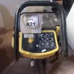 01 MÁQUINA DE LAVAR PISO INDUSTRIAL MODELO BD 530 MARCA KARCHER. (NO ESTADO) ATENÇÃO! FAZER A VISITAÇÃO ANTES DE ARREMATAR, NÃO SABEMOS SE FUNCIONA, LEILÃO NÃO TEM GARANTIA E NEM DEVOLUÇÃO, SUJEITO A POSSÍVEIS AVARIAS VISÍVEIS/OCULTAS E/OU AUSÊNCIA DE COMPONENTES.