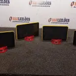 04 TABLETS SEM FONTES. (NO ESTADO) ATENÇÃO! FAZER A VISITAÇÃO ANTES DE ARREMATAR, NÃO SABEMOS SE FUNCIONA, LEILÃO NÃO TEM GARANTIA E NEM DEVOLUÇÃO, SUJEITO A POSSÍVEIS AVARIAS VISÍVEIS/OCULTAS E/OU AUSÊNCIA DE COMPONENTES.