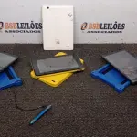 04 TABLETS DE MARCAS E MODELOS DIVERSOS SEM FONTE. (NO ESTADO) ATENÇÃO! FAZER A VISITAÇÃO ANTES DE ARREMATAR, NÃO SABEMOS SE FUNCIONA, LEILÃO NÃO TEM GARANTIA E NEM DEVOLUÇÃO, SUJEITO A POSSÍVEIS AVARIAS VISÍVEIS/OCULTAS E/OU AUSÊNCIA DE COMPONENTES.