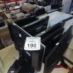 05 MONITORES DE MARCAS E MODELOS DIVERSOS. (NO ESTADO) ATENÇÃO! FAZER A VISITAÇÃO ANTES DE ARREMATAR, NÃO SABEMOS SE FUNCIONA, LEILÃO NÃO TEM GARANTIA E NEM DEVOLUÇÃO, SUJEITO A POSSÍVEIS AVARIAS VISÍVEIS/OCULTAS E/OU AUSÊNCIA DE COMPONENTES.
