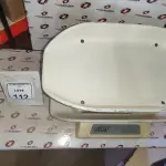 02 BALANÇAS PEDIÁTRICAS. (NO ESTADO) ATENÇÃO! FAZER A VISITAÇÃO ANTES DE ARREMATAR, NÃO SABEMOS SE FUNCIONA, LEILÃO NÃO TEM GARANTIA E NEM DEVOLUÇÃO, SUJEITO A POSSÍVEIS AVARIAS VISÍVEIS/OCULTAS E/OU AUSÊNCIA DE COMPONENTES.