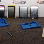 04 TABLETS DE MARCAS E MODELOS DIVERSOS SEM FONTE. (NO ESTADO) ATENÇÃO! FAZER A VISITAÇÃO ANTES DE ARREMATAR, NÃO SABEMOS SE FUNCIONA, LEILÃO NÃO TEM GARANTIA E NEM DEVOLUÇÃO, SUJEITO A POSSÍVEIS AVARIAS VISÍVEIS/OCULTAS E/OU AUSÊNCIA DE COMPONENTES.