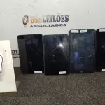 04 TABLETS DE MARCAS E MODELOS DIVERSOS SEM FONTE. (NO ESTADO) ATENÇÃO! FAZER A VISITAÇÃO ANTES DE ARREMATAR, NÃO SABEMOS SE FUNCIONA, LEILÃO NÃO TEM GARANTIA E NEM DEVOLUÇÃO, SUJEITO A POSSÍVEIS AVARIAS VISÍVEIS/OCULTAS E/OU AUSÊNCIA DE COMPONENTES.
