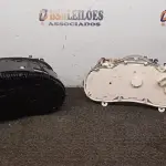 02 PAINÉIS VEICULARES MARCA CITROEN. (NO ESTADO) ATENÇÃO! FAZER A VISITAÇÃO ANTES DE ARREMATAR, NÃO SABEMOS SE FUNCIONA, LEILÃO NÃO TEM GARANTIA E NEM DEVOLUÇÃO, SUJEITO A POSSÍVEIS AVARIAS VISÍVEIS/OCULTAS E/OU AUSÊNCIA DE COMPONENTES.