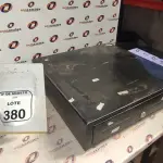 01 GAVETA DE DINHEIRO. (NO ESTADO) ATENÇÃO! FAZER A VISITAÇÃO ANTES DE ARREMATAR, NÃO SABEMOS SE FUNCIONA, LEILÃO NÃO TEM GARANTIA E NEM DEVOLUÇÃO, SUJEITO A POSSÍVEIS AVARIAS VISÍVEIS/OCULTAS E/OU AUSÊNCIA DE COMPONENTES.