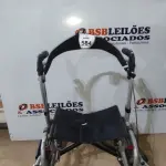 01 ANDADOR DE 04 RODAS COM ASSENTO. (NO ESTADO) ATENÇÃO! FAZER A VISITAÇÃO ANTES DE ARREMATAR, NÃO SABEMOS SE FUNCIONA, LEILÃO NÃO TEM GARANTIA E NEM DEVOLUÇÃO, SUJEITO A POSSÍVEIS AVARIAS VISÍVEIS/OCULTAS E/OU AUSÊNCIA DE COMPONENTES.