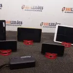 01 POWER BANK, 02 CELULARES E 03 TABLETS DE MARCAS E MODELOS DIVERSOS. (NO ESTADO) ATENÇÃO! FAZER A VISITAÇÃO ANTES DE ARREMATAR, NÃO SABEMOS SE FUNCIONA, LEILÃO NÃO TEM GARANTIA E NEM DEVOLUÇÃO, SUJEITO A POSSÍVEIS AVARIAS VISÍVEIS/OCULTAS E/OU AUSÊNCIA DE COMPONENTES.
