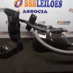 01 ASPIRADOR DE PÓ 220V MARCA ELECTROLUX E 01 BOTA ORTOPÉDICA MARCA MERCUR. (NO ESTADO) ATENÇÃO! FAZER A VISITAÇÃO ANTES DE ARREMATAR, NÃO SABEMOS SE FUNCIONA, LEILÃO NÃO TEM GARANTIA E NEM DEVOLUÇÃO, SUJEITO A POSSÍVEIS AVARIAS VISÍVEIS/OCULTAS E/OU AUSÊNCIA DE COMPONENTES.
