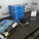 05 ROUTERS DE BANDA LARGA MARCA CISCO. (NO ESTADO) ATENÇÃO! FAZER A VISITAÇÃO ANTES DE ARREMATAR, NÃO SABEMOS SE FUNCIONA, LEILÃO NÃO TEM GARANTIA E NEM DEVOLUÇÃO, SUJEITO A POSSÍVEIS AVARIAS VISÍVEIS/OCULTAS E/OU AUSÊNCIA DE COMPONENTES.