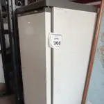01 FREEZER MODELO F25 STOCK MARCA PROSDÓCIMO. (NO ESTADO) ATENÇÃO! FAZER A VISITAÇÃO ANTES DE ARREMATAR, NÃO SABEMOS SE FUNCIONA, LEILÃO NÃO TEM GARANTIA E NEM DEVOLUÇÃO, SUJEITO A POSSÍVEIS AVARIAS VISÍVEIS/OCULTAS E/OU AUSÊNCIA DE COMPONENTES.