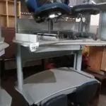 03 MESAS E 04 CADEIRAS DE ESCRITÓRIO GIRATÓRIAS. (NO ESTADO) ATENÇÃO! FAZER A VISITAÇÃO ANTES DE ARREMATAR, NÃO SABEMOS SE FUNCIONA, LEILÃO NÃO TEM GARANTIA E NEM DEVOLUÇÃO, SUJEITO A POSSÍVEIS AVARIAS VISÍVEIS/OCULTAS E/OU AUSÊNCIA DE COMPONENTES.