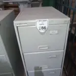 01 ARQUIVO COM 04 GAVETAS EM AÇO. (NO ESTADO) ATENÇÃO! FAZER A VISITAÇÃO ANTES DE ARREMATAR, NÃO SABEMOS SE FUNCIONA, LEILÃO NÃO TEM GARANTIA E NEM DEVOLUÇÃO, SUJEITO A POSSÍVEIS AVARIAS VISÍVEIS/OCULTAS E/OU AUSÊNCIA DE COMPONENTES.