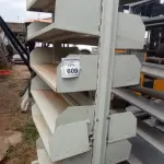 01 ESTANTE DE FERRO. (NO ESTADO) ATENÇÃO! FAZER A VISITAÇÃO ANTES DE ARREMATAR, NÃO SABEMOS SE FUNCIONA, LEILÃO NÃO TEM GARANTIA E NEM DEVOLUÇÃO, SUJEITO A POSSÍVEIS AVARIAS VISÍVEIS/OCULTAS E/OU AUSÊNCIA DE COMPONENTES.