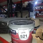 01 BALDE DE TINTA PVA NA COR BRANCA DE 14L MARCA MISTERLAR. (NO ESTADO) ATENÇÃO! FAZER A VISITAÇÃO ANTES DE ARREMATAR, NÃO SABEMOS SE FUNCIONA, LEILÃO NÃO TEM GARANTIA E NEM DEVOLUÇÃO, SUJEITO A POSSÍVEIS AVARIAS VISÍVEIS/OCULTAS E/OU AUSÊNCIA DE COMPONENTES.