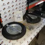 02 RODAS DE CARRINHO DE MÃO. (NO ESTADO) ATENÇÃO! FAZER A VISITAÇÃO ANTES DE ARREMATAR, NÃO SABEMOS SE FUNCIONA, LEILÃO NÃO TEM GARANTIA E NEM DEVOLUÇÃO, SUJEITO A POSSÍVEIS AVARIAS VISÍVEIS/OCULTAS E/OU AUSÊNCIA DE COMPONENTES.