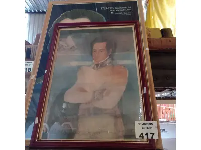 LOTE 417 - 02 QUADROS DE SIMON BOLÍVAR. (NO ESTADO, LEILÃO NÃO TEM GARANTIA E NEM DEVOLUÇÃO, SUJEITO A POSSÍVEIS AVARIAS VISÍVEIS/OCULTAS E/OU AUSÊNCIA DE COMPONENTES).