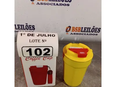 LOTE 102 - 01 COPO TÉRMICO PARA CAFÉ. (NO ESTADO, LEILÃO NÃO TEM GARANTIA E NEM DEVOLUÇÃO, SUJEITO A POSSÍVEIS AVARIAS VISÍVEIS/OCULTAS E/OU AUSÊNCIA DE COMPONENTES).