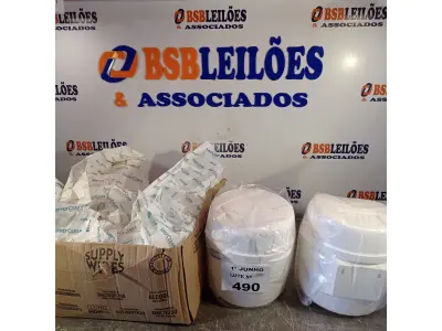 LOTE 490 - 02 FRASQUEIRAS SUPPLY CLEAN COM 04 REFIS. (NO ESTADO, LEILÃO NÃO TEM GARANTIA E NEM DEVOLUÇÃO, SUJEITO A POSSÍVEIS AVARIAS VISÍVEIS/OCULTAS E/OU AUSÊNCIA DE COMPONENTES).