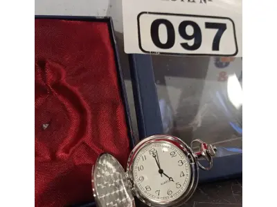 LOTE 097 - 01 RELÓGIO DE BOLSO ANALÓGICO. (NO ESTADO, LEILÃO NÃO TEM GARANTIA E NEM DEVOLUÇÃO, SUJEITO A POSSÍVEIS AVARIAS VISÍVEIS/OCULTAS E/OU AUSÊNCIA DE COMPONENTES).
