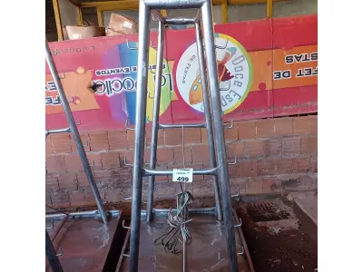LOTE 499 - 01 GANCHEIRA PARA CÂMARA FRIA EM INOX. (NO ESTADO, LEILÃO NÃO TEM GARANTIA E NEM DEVOLUÇÃO, SUJEITO A POSSÍVEIS AVARIAS VISÍVEIS/OCULTAS E/OU AUSÊNCIA DE COMPONENTES).