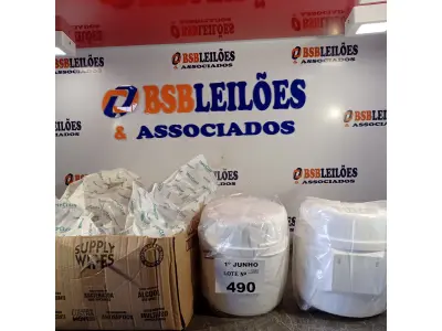 LOTE 490 - 02 FRASQUEIRAS SUPPLY CLEAN COM 04 REFIS. (NO ESTADO, LEILÃO NÃO TEM GARANTIA E NEM DEVOLUÇÃO, SUJEITO A POSSÍVEIS AVARIAS VISÍVEIS/OCULTAS E/OU AUSÊNCIA DE COMPONENTES).
