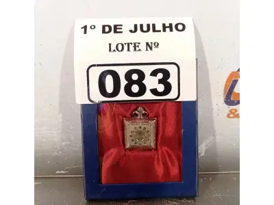 LOTE 083 - 01 RELÓGIO DE BOLSO ANALÓGICO. (NO ESTADO, LEILÃO NÃO TEM GARANTIA E NEM DEVOLUÇÃO, SUJEITO A POSSÍVEIS AVARIAS VISÍVEIS/OCULTAS E/OU AUSÊNCIA DE COMPONENTES).