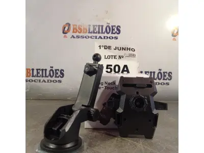 LOTE 150 - 01 SUPORTE VEICULAR PARA CELULARES. (NO ESTADO, LEILÃO NÃO TEM GARANTIA E NEM DEVOLUÇÃO, SUJEITO A POSSÍVEIS AVARIAS VISÍVEIS/OCULTAS E/OU AUSÊNCIA DE COMPONENTES).