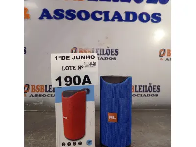 LOTE 190 - 01 CAIXA DE SOM BLUETOOTH ML MODELO ML-113. (NO ESTADO, LEILÃO NÃO TEM GARANTIA E NEM DEVOLUÇÃO, SUJEITO A POSSÍVEIS AVARIAS VISÍVEIS/OCULTAS E/OU AUSÊNCIA DE COMPONENTES).
