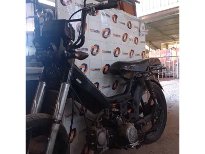 LOTE 477 - 01 MOTO SHINERAY 100CC. (NO ESTADO, LEILÃO NÃO TEM GARANTIA E NEM DEVOLUÇÃO, SUJEITO A POSSÍVEIS AVARIAS VISÍVEIS/OCULTAS E/OU AUSÊNCIA DE COMPONENTES).