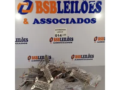 LOTE 014 - 01 LOTE COM VÁRIAS UNIDADES DE RESISTÊNCIAS DE SECADOR DE CABELO. (NO ESTADO, NÃO SABEMOS SE FUNCIONA. LEILÃO NÃO TEM GARANTIA E NEM DEVOLUÇÃO).