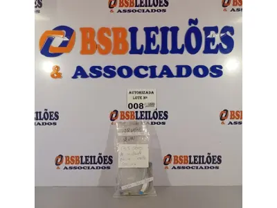 LOTE 008 - 01 LOTE COM GRANDE QUANTIDADE DE CABOS DE UNIDADE ÓTICA. (NO ESTADO, NÃO SABEMOS SE FUNCIONA. LEILÃO NÃO TEM GARANTIA E NEM DEVOLUÇÃO).