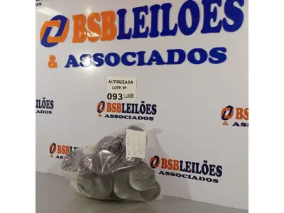 LOTE 093 - 09 HÉLICES DO VENTILADOR 20CM NYLO E VENTISOL. (NO ESTADO, NÃO SABEMOS SE FUNCIONA. LEILÃO NÃO TEM GARANTIA E NEM DEVOLUÇÃO).