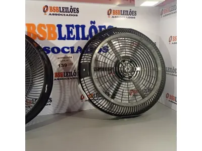 LOTE 139 - 02 GRADES DIANTEIRAS E 01 GRADE TRASEIRA DO CIRCULADOR MONDIAL MODELO L-53. (NO ESTADO, NÃO SABEMOS SE FUNCIONA. LEILÃO NÃO TEM GARANTIA E NEM DEVOLUÇÃO).