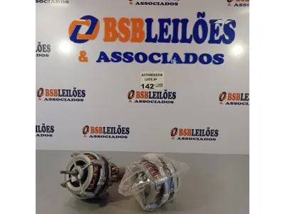 LOTE 142 - 02 MOTORES DO CLIMATIZADOR MARIZ. (NO ESTADO, NÃO SABEMOS SE FUNCIONA. LEILÃO NÃO TEM GARANTIA E NEM DEVOLUÇÃO).