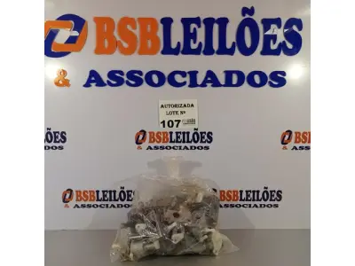 LOTE 107 - 21 PEÇAS DA CAIXA DE OSCILAÇÃO DO VENTILADOR MONDIAL. (NO ESTADO, NÃO SABEMOS SE FUNCIONA. LEILÃO NÃO TEM GARANTIA E NEM DEVOLUÇÃO).