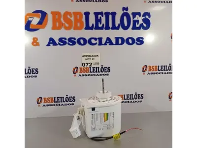 LOTE 072 - 01 MOTOR DO VENTILADOR DE PAREDE VENTISOL. (NO ESTADO, NÃO SABEMOS SE FUNCIONA. LEILÃO NÃO TEM GARANTIA E NEM DEVOLUÇÃO).
